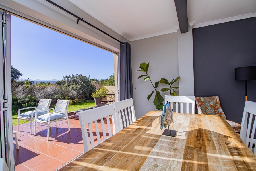 2 Bedroom Property for Sale in Goose Valley Western Cape